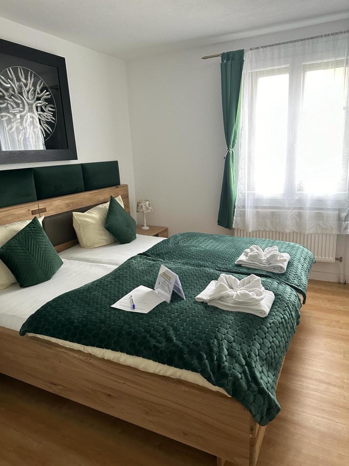 באמברג Hotel Zum Goldenen Anker מראה חיצוני תמונה