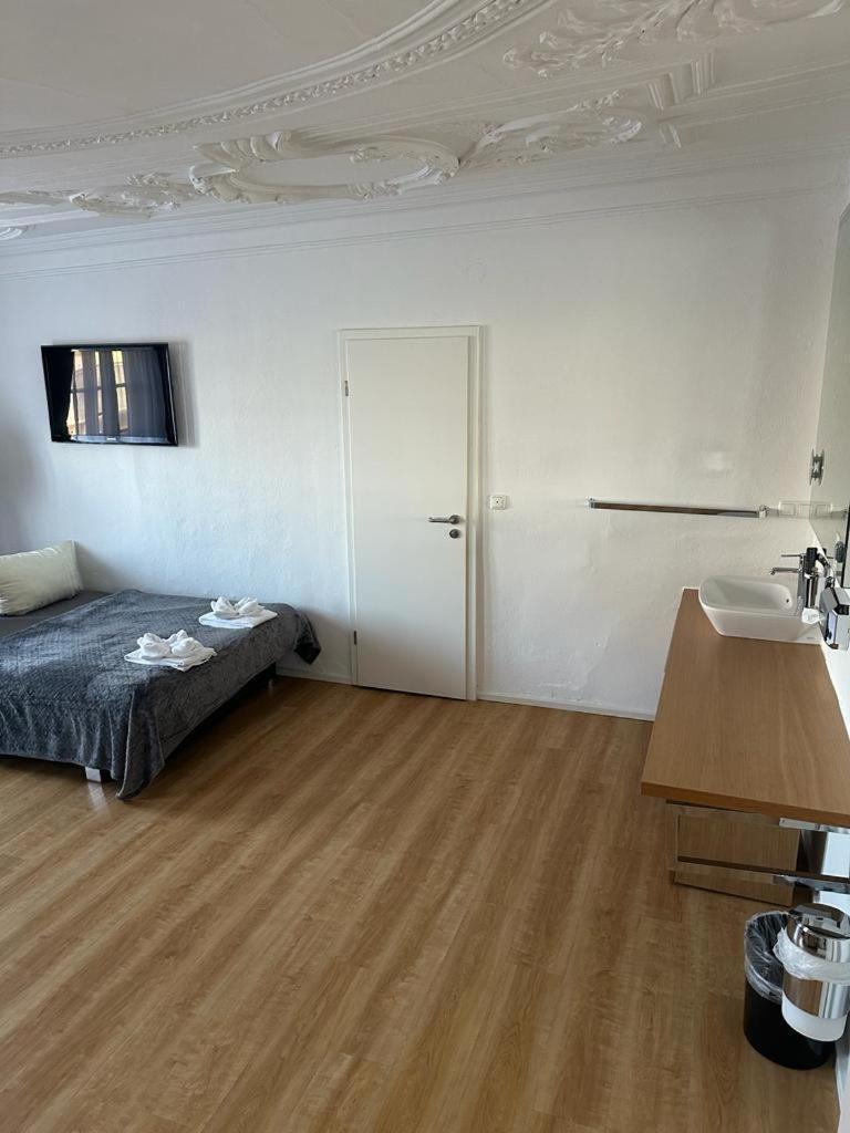 באמברג Hotel Zum Goldenen Anker מראה חיצוני תמונה