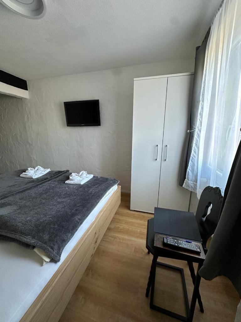 באמברג Hotel Zum Goldenen Anker מראה חיצוני תמונה